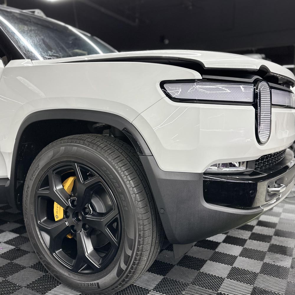 Rivian R1S R1T Front Bumper Reflector Pre-cut Overlay Smoked